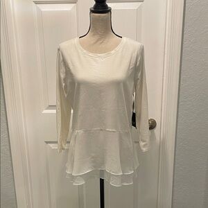 Simply Vera Vera Wang Cream Blouse